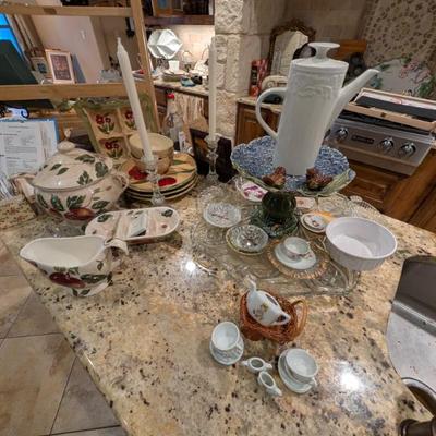 Sale Photo Thumbnail #274