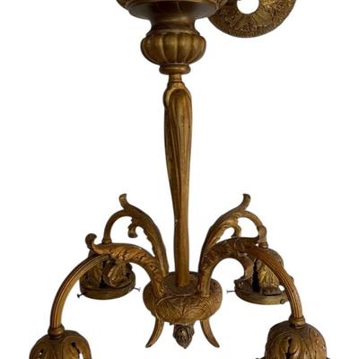 Leaf Accented Chandelier 