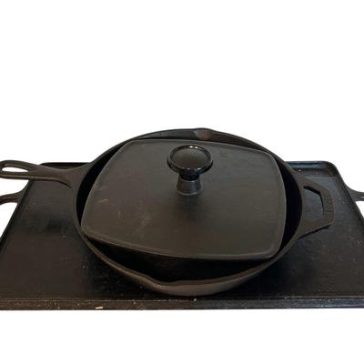 Lodge Cast Iron Skillet, Griddle, & Grill Press 