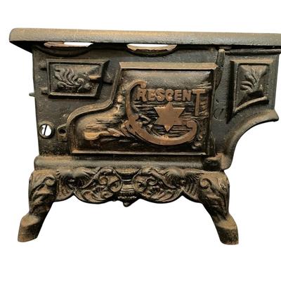 Cast Iron Crescent Stove Salesman Sample / Toy 
