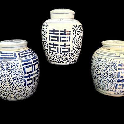 Matching Blue On White Ceramic Chinese Urns