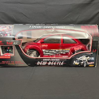Radio Control Volkswagen New Beetle | 5 Speeds, Lights & Sounds | 1:10 Scale | NIB | 9.6v R/C