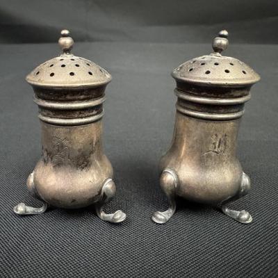 Sterling Silver Salt & Pepper Shakers | Birmingham Hallmarks | |55g Total Weight 