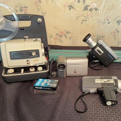 Canon Super 8 Cameras & More (DR)