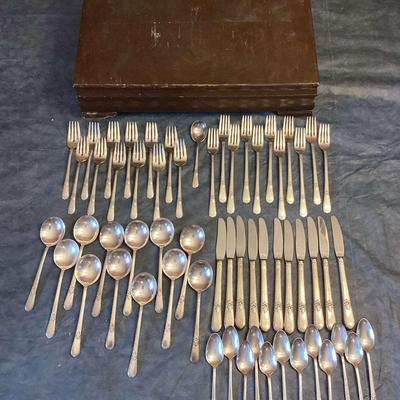 Silver Plate Flatware (60 Pieces)