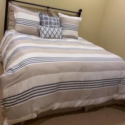 Luxurious Designer Linen Bedding By Lili Alessandra (Mattress And Frame Not Included)