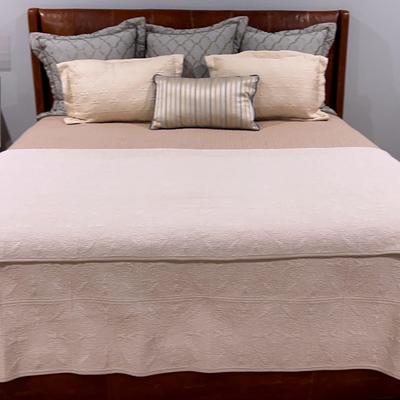 Beautiful King Size Bedding