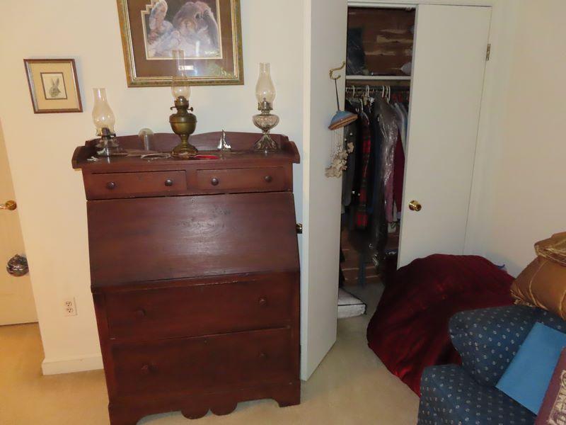 Sale Photo Thumbnail #188