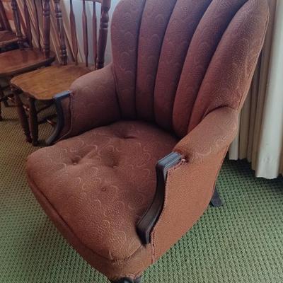 Sale Photo Thumbnail #294: Antique 