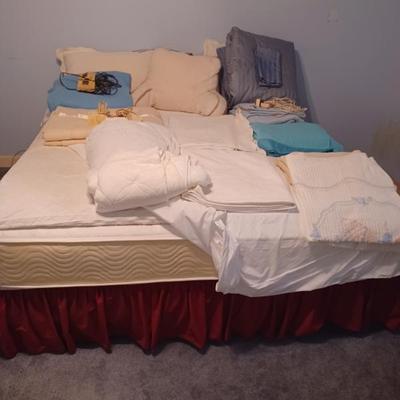 Sale Photo Thumbnail #100: King mattress/boxspring/
Metal frame 