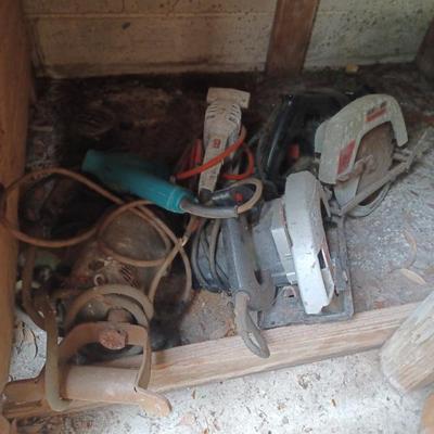 Sale Photo Thumbnail #53: Circular saws