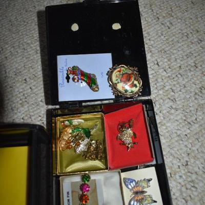 Sale Photo Thumbnail #329