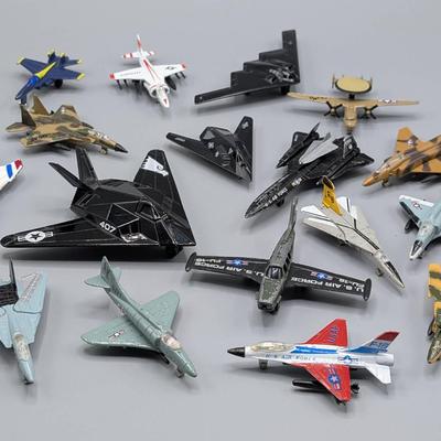 Miniature Die Cast Military Jets and Planes