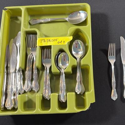 Stainless Steel Flatware (Set Of 8)
