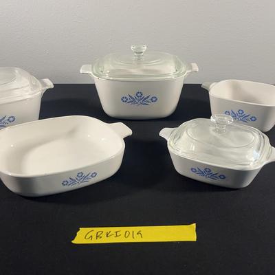 Vintage CorningWare Blue Cornflower Bakeware 6-Piece Collector Set (Some With Lids)