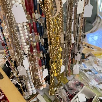 Sale Photo Thumbnail #38