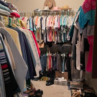Sale Photo Thumbnail #317
