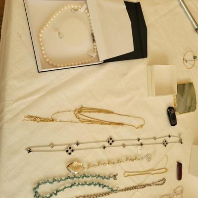 Sale Photo Thumbnail #25
