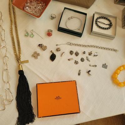 Sale Photo Thumbnail #23