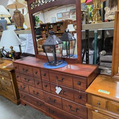 Sale Photo Thumbnail #43