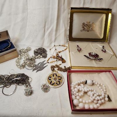 Sale Photo Thumbnail #163