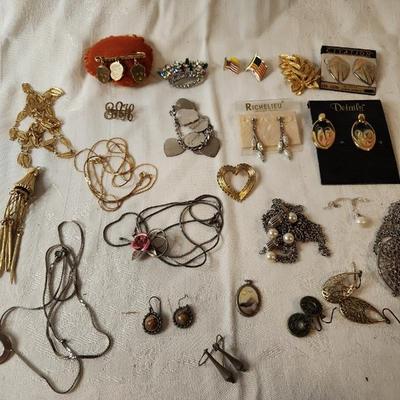 Sale Photo Thumbnail #161
