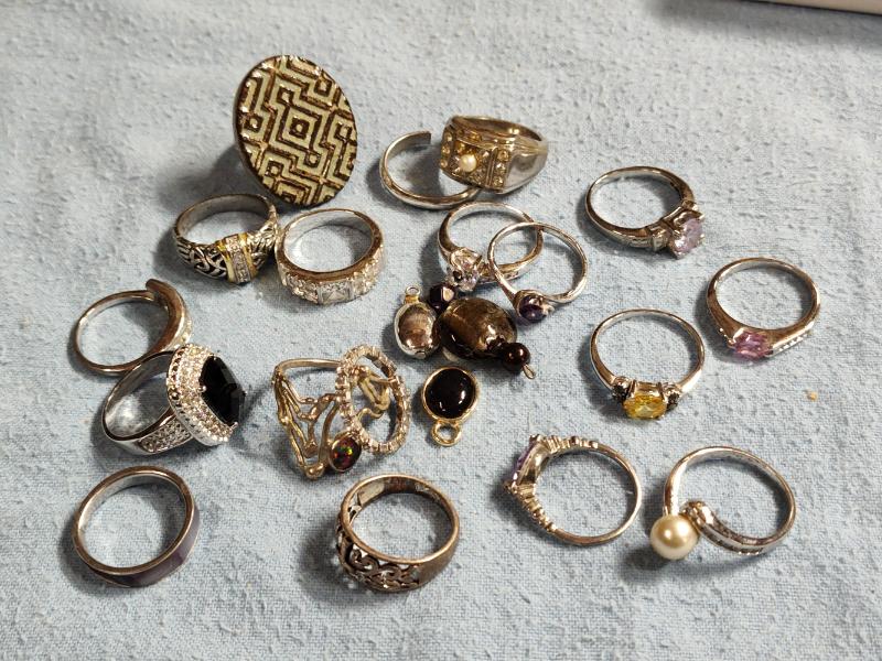 Sale Photo Thumbnail #276