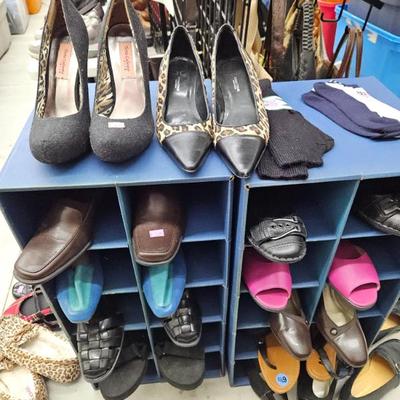 Sale Photo Thumbnail #171