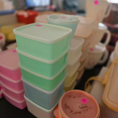 Sale Photo Thumbnail #38: Freezer Tupperware