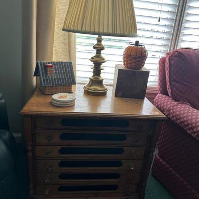Sale Photo Thumbnail #152: sewing table