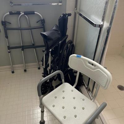 Sale Photo Thumbnail #118: wheel chair and medical equipment 