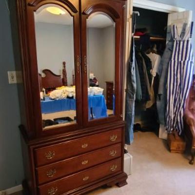 Sale Photo Thumbnail #46