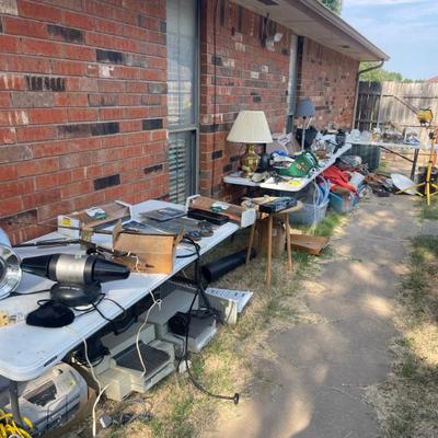 Estate sale photo