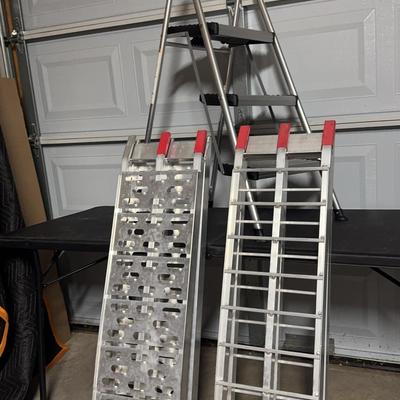 Truck Ramps And Step Ladder 
