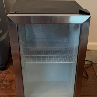 Small Refrigerator /Cooler