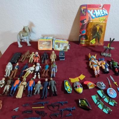 Vintage Star Wars, X-Men & Dungeon & Dragons Figures & More