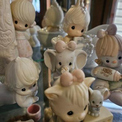 Sale Photo Thumbnail #140