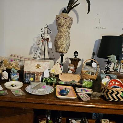 Sale Photo Thumbnail #114