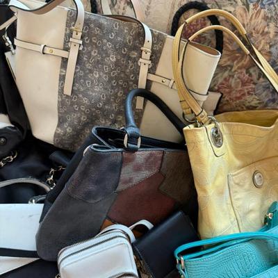 Sale Photo Thumbnail #72