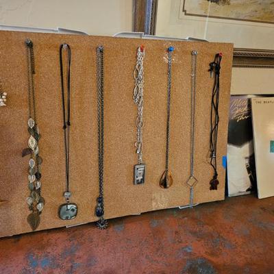 Sale Photo Thumbnail #337