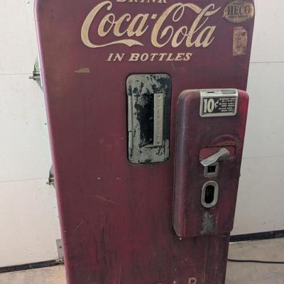 Sale Photo Thumbnail #34: 1950s Coke Machine-Project