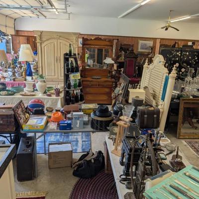 Estate sale photo