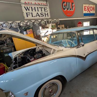 Sale Photo Thumbnail #32: Fully Restored 1955 Ford Fairlane 