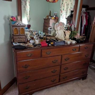 Sale Photo Thumbnail #123