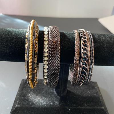 8 Bangle Bracelets Bronze Color