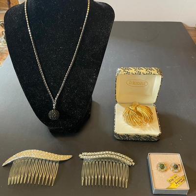 Mixed Lot of Vintage Jewelry – In Original Boxes