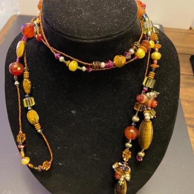 Versatile Tiger’s Eye & Pearl Necklace – Wear It Your Way!