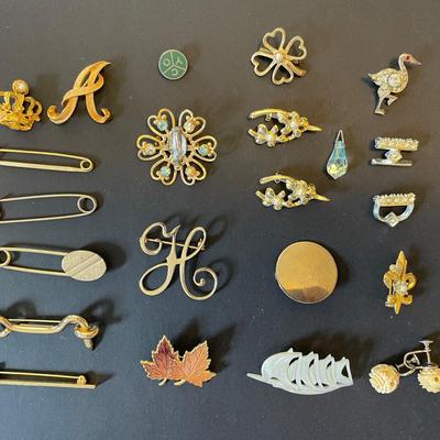 Vintage Jewelry Lot – 22 Unique Pieces