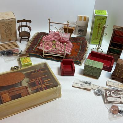 Dollhouse Furniture