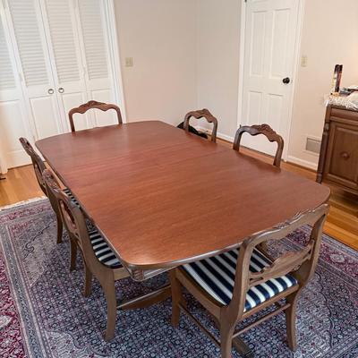 Finch Fine Furniture Dining Table With 6 Chairs